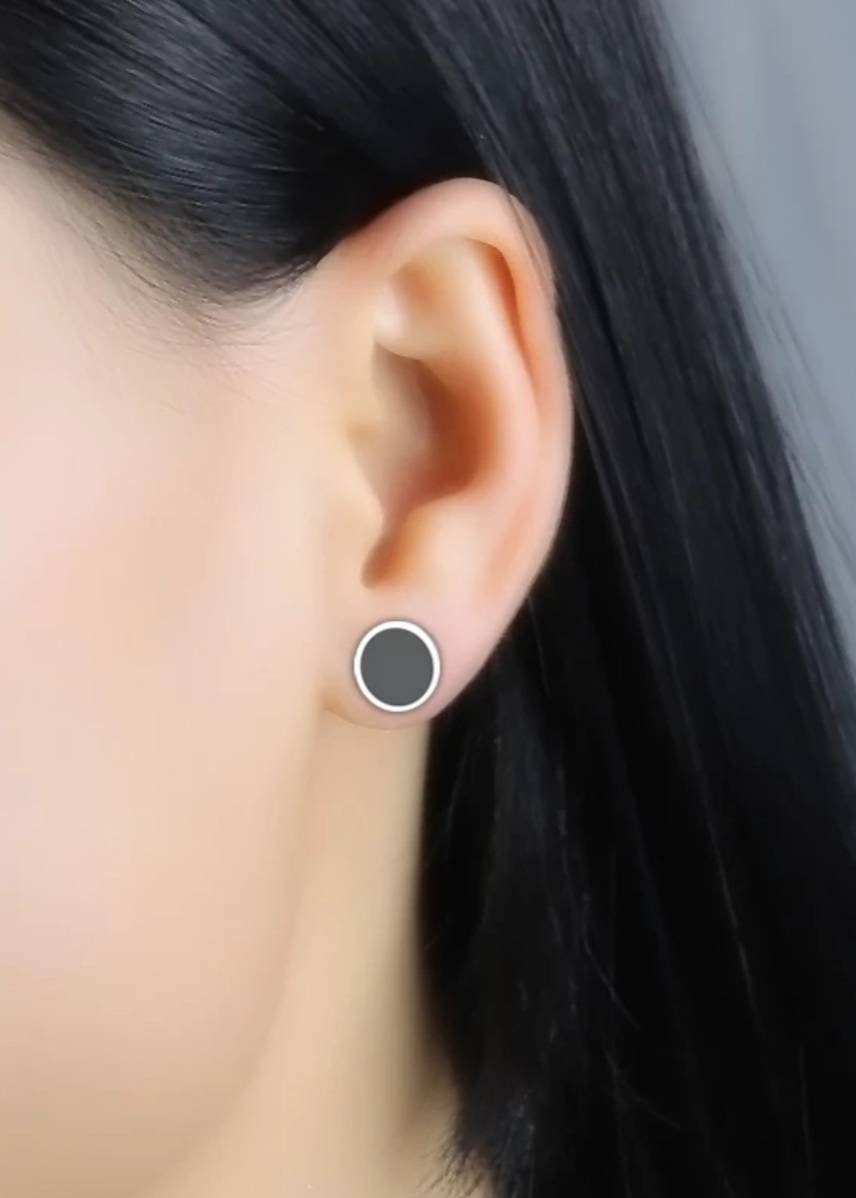 Round Black, Blue, White Silver Stud Old Style Earrings MK Trendy